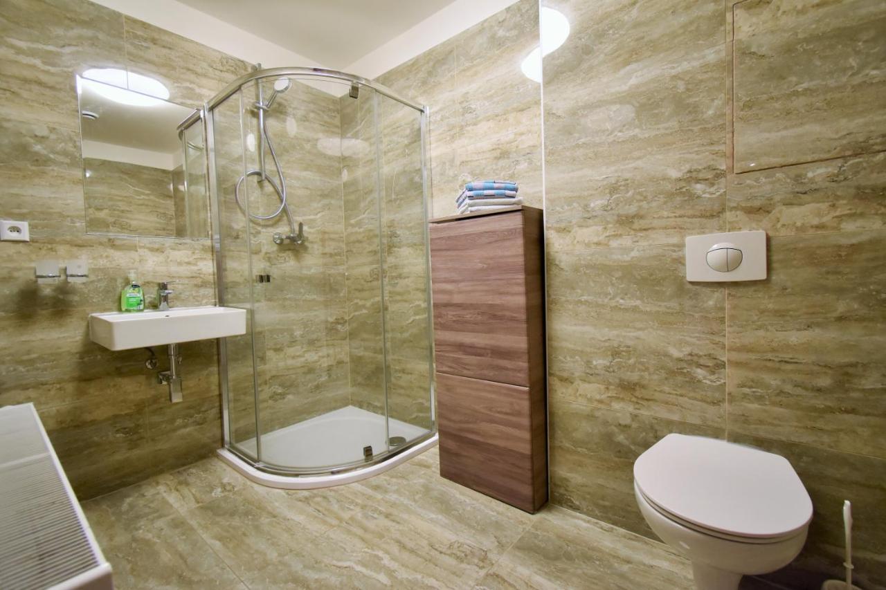 Apartment Dalibor II With Private Entrance And Private Garage Špindlerŭv Mlýn Dış mekan fotoğraf